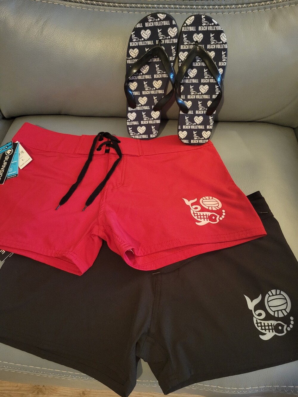 Black Boardshorts + Red Boardshorts + "I love Beach Volleyball" Flip Flops